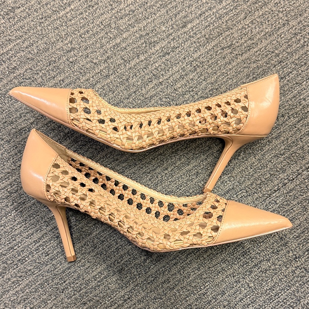 Ann Taylor Beige Woven Leather Heels - Picture 2 of 4